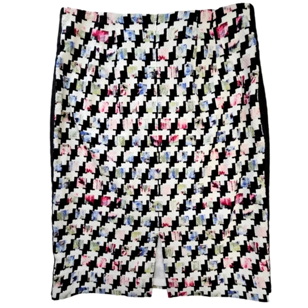 White House Black Market Houndstooth Black/White  Multicolor Pencil Skirt